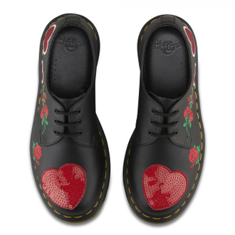 Dr martens heart store
