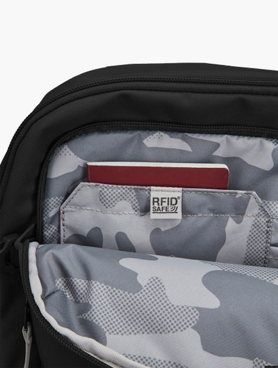 Рюкзак Pacsafe GO Carry On 34L Black