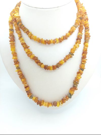 Лечебные бусы длинные , из необработанного янтаря