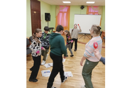 "Мы все друзья"