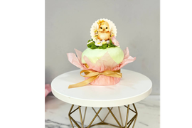 Кулич ванильный во взбитой карамелью и орехами " Цветочный"