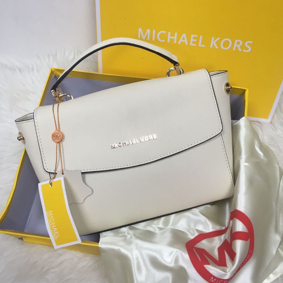 Рандеву корс. Сумка Michael Kors randevu.