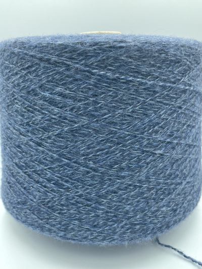 MILLEFILI art.GARZSOFTYAK Nm. 640 метров в 100 граммах 75% WO (шерсть), 8% WY ( шерсть яка), 15% PA, 2% PL Цв. 80062/80065 Джинс