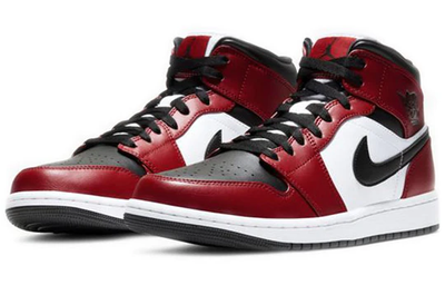 Jordan air 1 mid chicago black toe shop