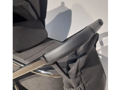 Детская коляска 3 в 1 Luxmom 770 Черный