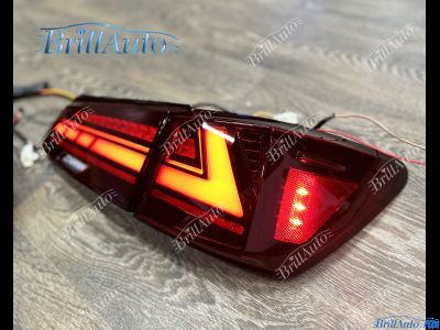 Стопы Lexus IS 05-12 красные с анимацией