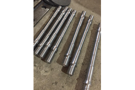 Шпилька 670 мм