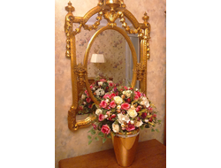 КОМПОЗИЦИИ ИЗ ИСКУССТВЕННЫХ ЦВЕТОВ