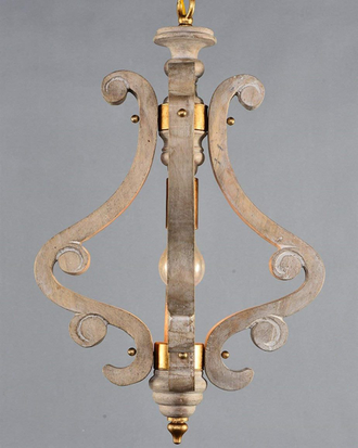 Люстра подвесная из дерева с эффектом старения.