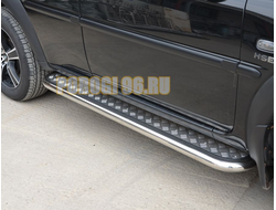 Пороги с накладным листом d53 для Land Rover Freelander (2006-2011)