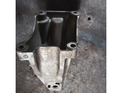 Кронштейн  двигателя ФОРД ТРАНЗИТ