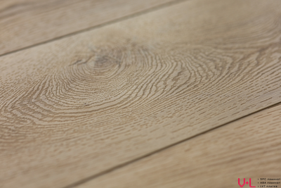 Кварцвиниловая плитка Art East Tile Click Дуб Модена 45-22 купить на vinyl-laminat.ru