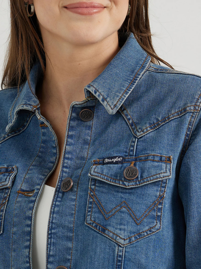 Куртка Wrangler® Women's Long Sleeve Classic Fit Denim Jacket