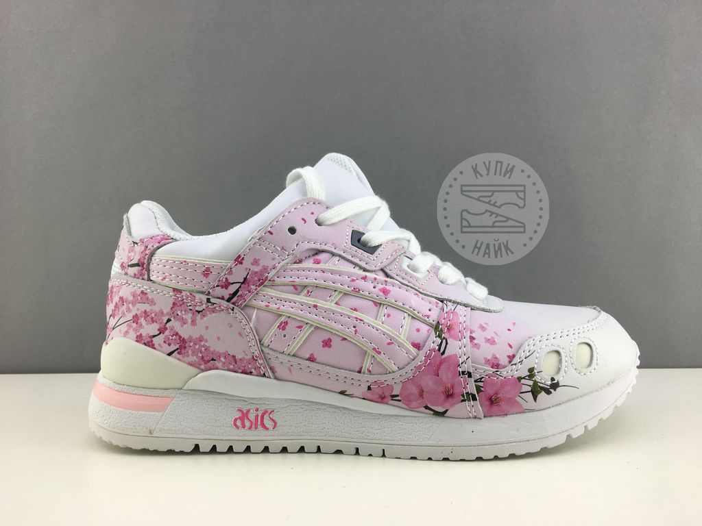 Купить кроссовки Asics LYTE III "SAKURA" женские в СПБ