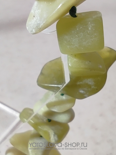 Бусы из оникса