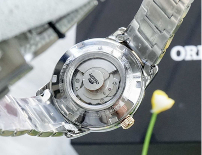 Женские часы Orient RA-NB0103S