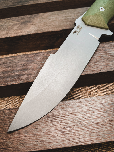 нож Егерь сталь AUS10, рукоять G10, цвет олива