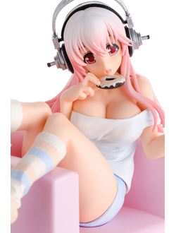 Фигурка Сонико (Sonico Sweets Time ver.)