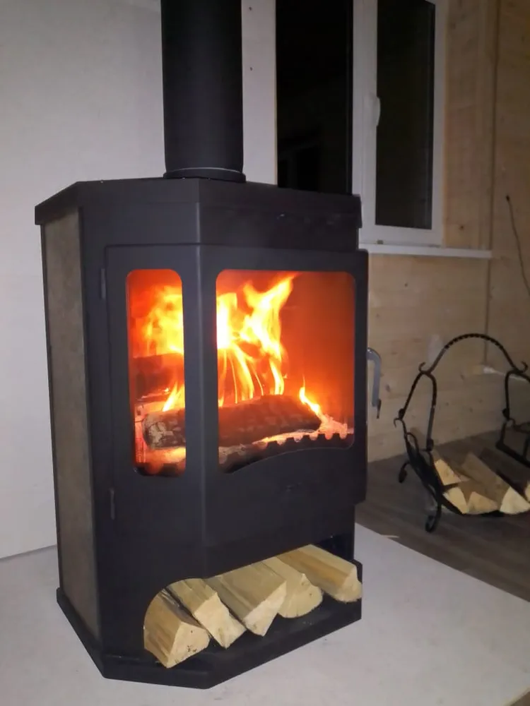 Печь-камин БАВАРИЯ призматик с чугунной плитой (Экокамин)