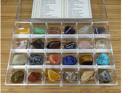 Коллекция минералов (24 образца до 3 см) в пластиковой коробке 18*12 см, вес около 370 г №20130
