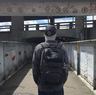 dakine duel 26l