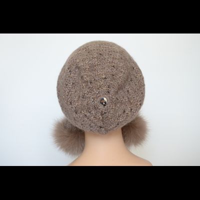 Ореховая женская шапка ушанка с помпонами Vizio 6924