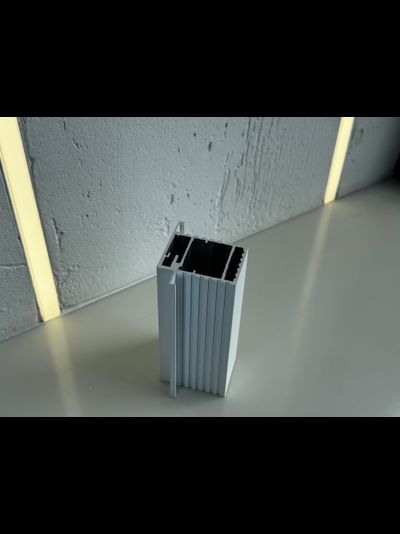 Алюминиевый короб для скрытых дверей Pro Design PANEL REVERS Белый RAL 9003