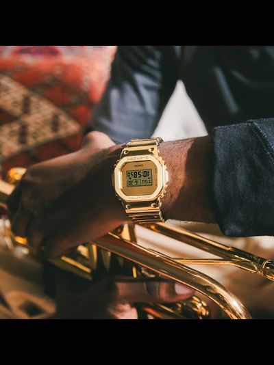 Часы Casio G-Shock GM-5600YMG-9