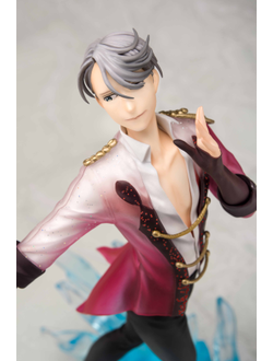 Фигурка 1/8 Виктор Никифоров (Victor Nikiforov)
