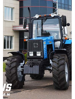 Трактор "Беларус - 1221.2"