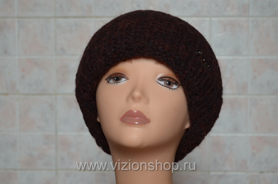 vyazanaya-shapka-s-otvorotom-dlya-zhenshchin-zima-2018-kupit