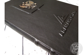 кожаный ежедневник с гербом РФ, ежедневник с гербом РФ и логотипом компании