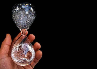 песочные часы с пузырьками