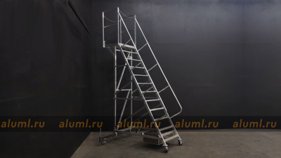Лестница с площадкой ЛС-3.0 консоль