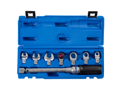 Динамометрический ключ 9х12 мм, 4-20 Нм, "FIT", с набором насадок 10-17 мм, кейс KING TONY 345102D08MR