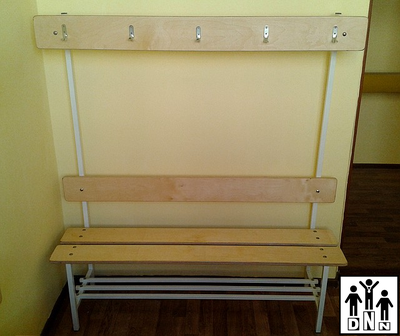 Скамья для раздевалок односторонняя с вешалкой 2,5хh1,6(0,46)х0,4м DNN