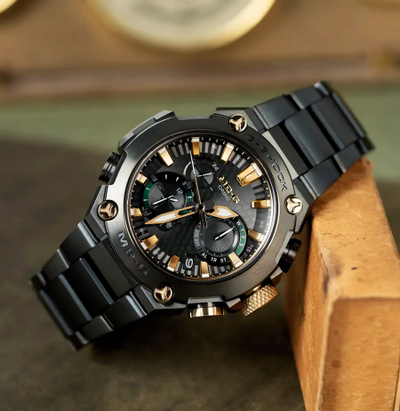 Часы Casio G-Shock MRG-B2000BG-3A