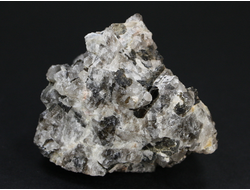 Кварц с флогопитом, Россия, Урал (70*62*58 мм, 244 г) №19436