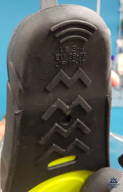 Ласты длинные разборные длинные Лайм мягкие р.36/38