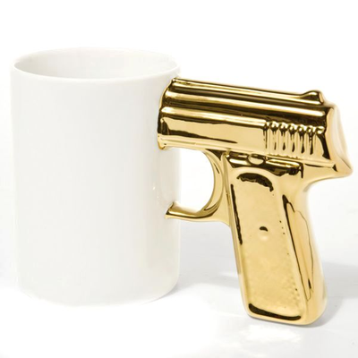 кружка пистолет