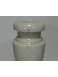 Ваза мраморная 11