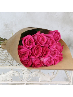 Букет 15 ярко-розовых роз