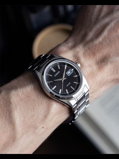 Часы Casio MTP-B180D-1A1