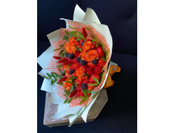 Букет "Мэри" с ежевикой