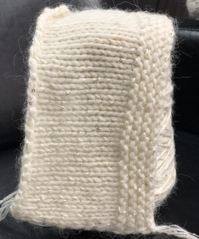 Millefili  100% WS кашемир MONGOLIAN с ниточкой мохера и ниткой вискозы с микропайетками  8*2/27 165 м в 100 гр. цв. молочный