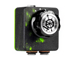 Блок Foxxx BUG Black-Green (3 ампера)