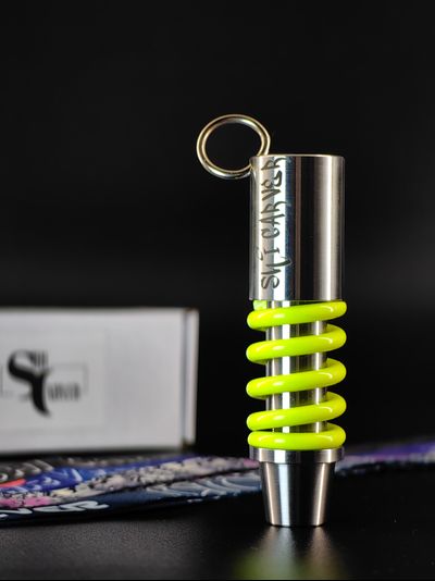 МУНДШТУК SPRING 2.0 NEON LIME С ЛЕНТОЙ