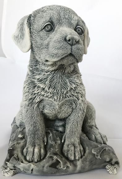 Фигурка ЩЕНОК НА ПОДУШКЕ, 2 вида. ОПТ