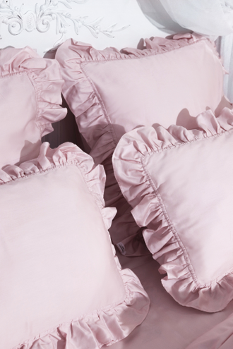 Постельный комплект с оборками "Пыльная Роза"