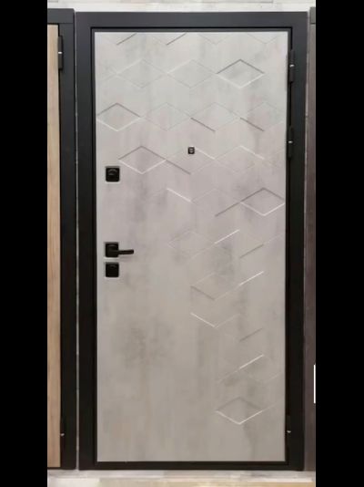 ЙОШКАР-ОЛА. АНТАРЕС. СТАЛЬ 2 мм. МАНЧЕСТЕР (ТРЕХКОНТУРНАЯ). БЕТОН СВЕТЛЫЙ/ БЕЛЫЙ МАТОВЫЙ с ЧЕРНЫМ МОЛДИНГОМ. ПОВЫШЕННАЯ ТЕПЛО- И ЗВУКОИЗОЛЯЦИЯ.